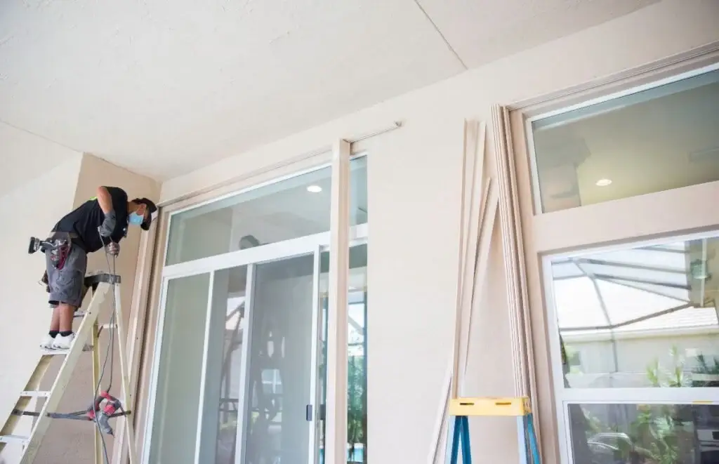 Hurricane Window Installation project photo 1, Tampa, FL